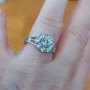 Silvertone Clear Stone Flower Ring Size 6.5